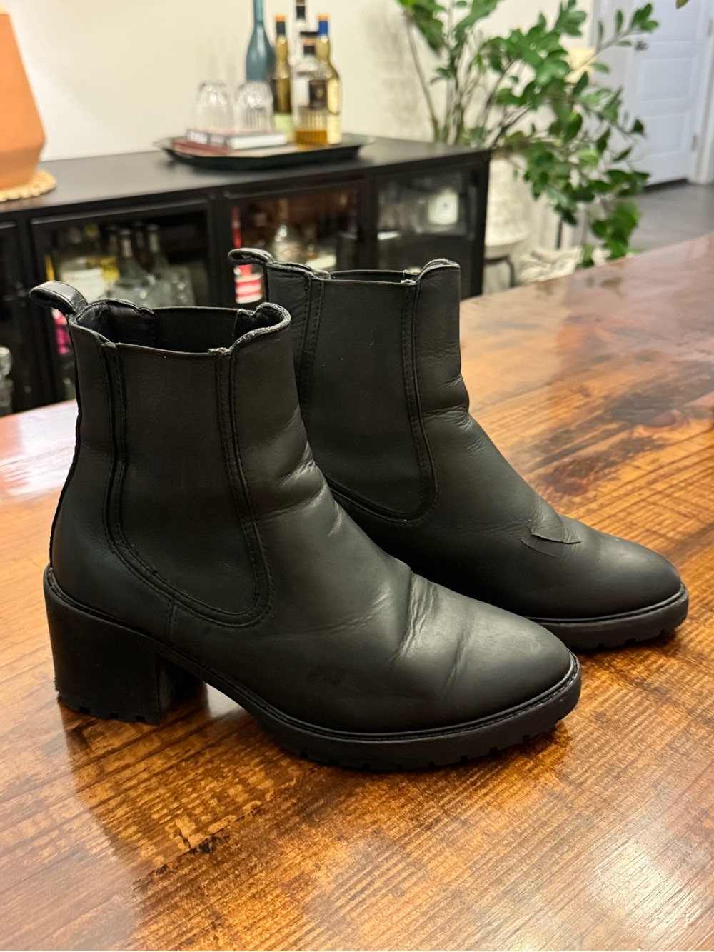 Thursday Boot Co Knockout Black Leather Chelsea Boots Women’s 8.5